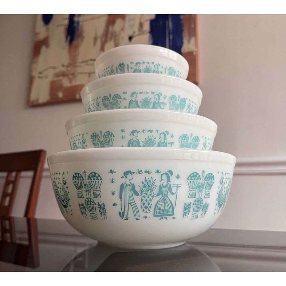 Pyrex Turquoise Butterprint Mixing Bowl Set 401 402 403 404